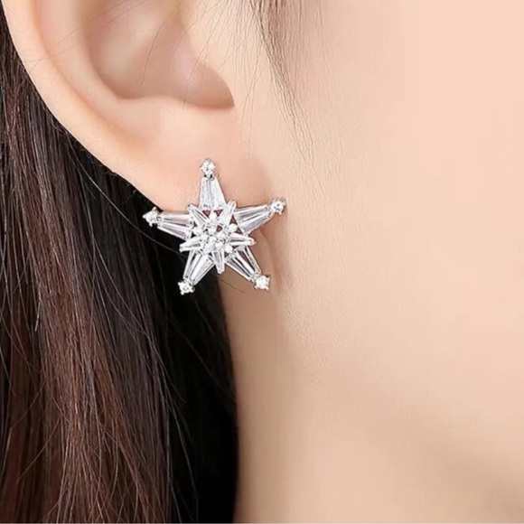 Swarovski Crystals Star Necklace Earrings Set - Picture 7 of 7